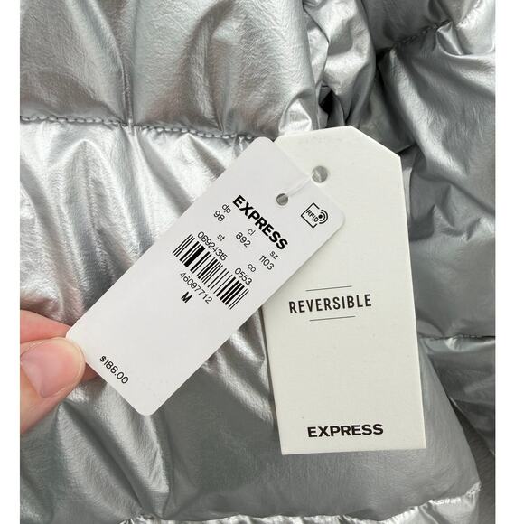 Express NWT Metallic Silver Reversible Black Hooded Full Zip Shiny Puffer Coat - Picture 11 of 13